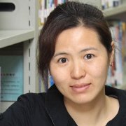 王曦影